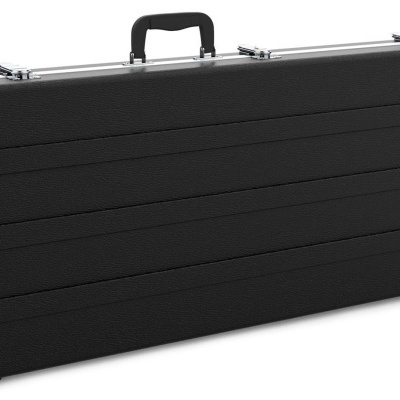 Mala preta retangular com alça preta e placa metálica BRAVO