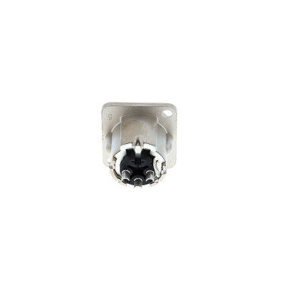 Conector eletrotécnico branco e preto em fundo branco