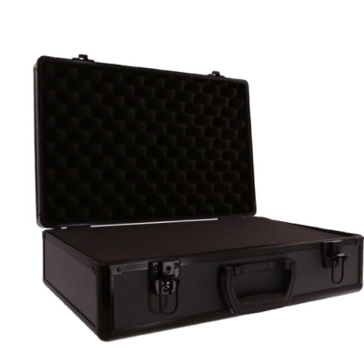 Mala rígida preta aberta com interior almofadado