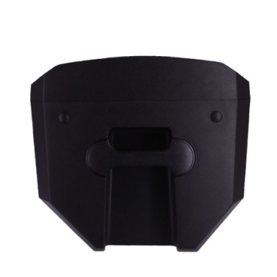 Capa preta de plástico com abertura retangular central