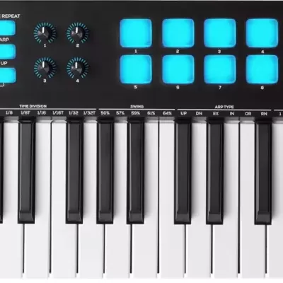 Controlador MIDI Alesis V25 com teclas, botões rotativos e pads azuis