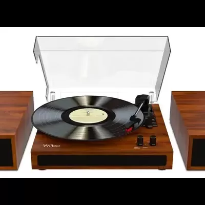 Gira-discos de madeira com colunas e disco vinil preto