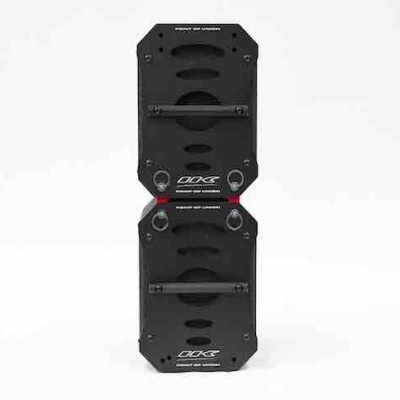 Prancha desportiva preta com texto DDK e Power Lift System