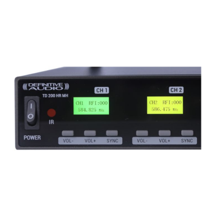 Dispositivo electrónico preto Definitive Audio com ecrãs e botões