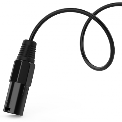 Cabo preto com conector retangular e fundo branco