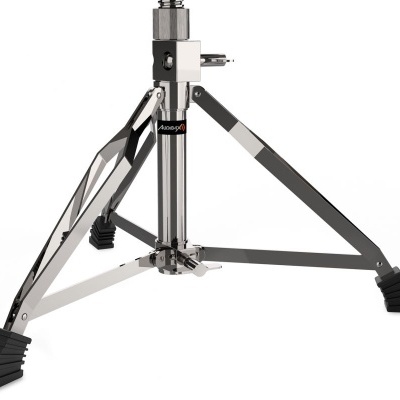 Tripé metálico com pés de borracha antiderrapantes