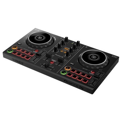 Controlador DJ Pioneer DDJ-200 preto com pads vermelhos e pratos circulares