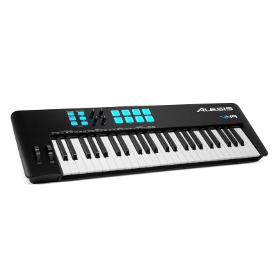 Teclado MIDI Alesis V49 preto com teclas brancas e negras e botões azuis