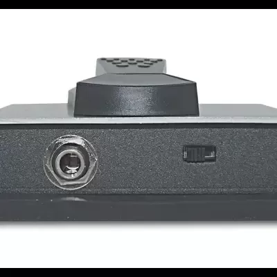 Controlador remoto compacto preto e cinza para câmera de segurança