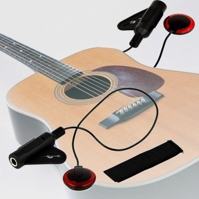 Guitarra acústica com captadores e clip preto