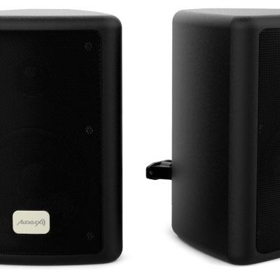 Caixas de som pretas com grelha e etiquetas Access Pro