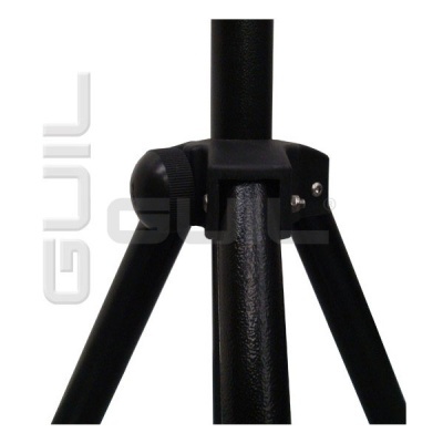 Tripé metálico preto com pernas ajustáveis e textura rugosa com texto GUIL