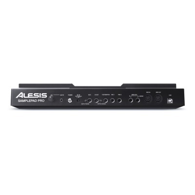 Dispositivo ALESIS SAMPLEPAD PRO preto com várias portas na parte traseira