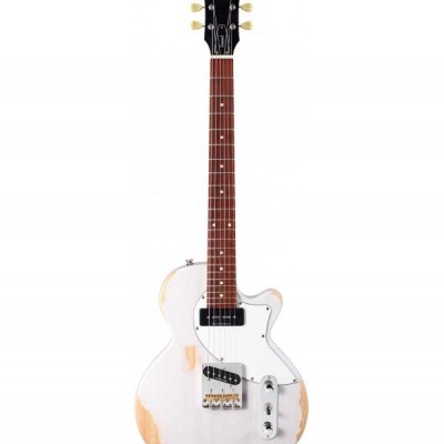 Guitarra elétrica branca com acabamento desgastado e braços castanhos