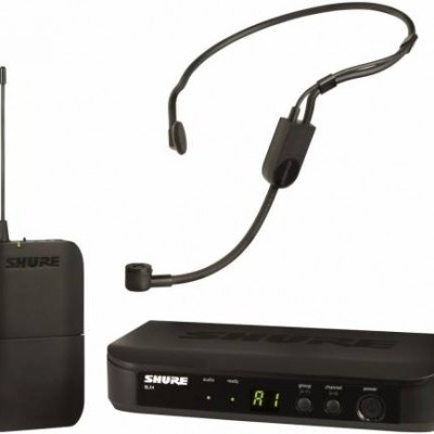 Conjunto de microfone sem fios Shure com transmissor, microfone de cabeça e receptor digital.