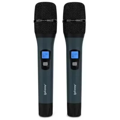 Dois microfones sem fios pretos com ecrã digital azul e botão de controlo
