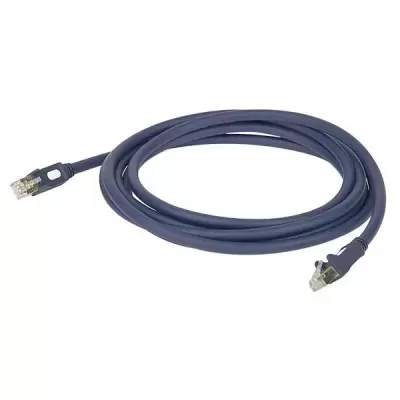 Cabo de rede Ethernet azul com conectores RJ45 transparentes