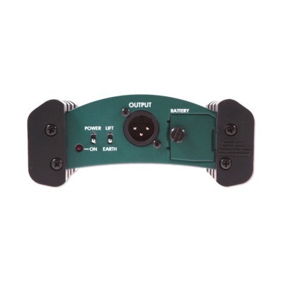 Dispositivo eletrônico verde e preto com conector XLR, interruptores e caixa para bateria