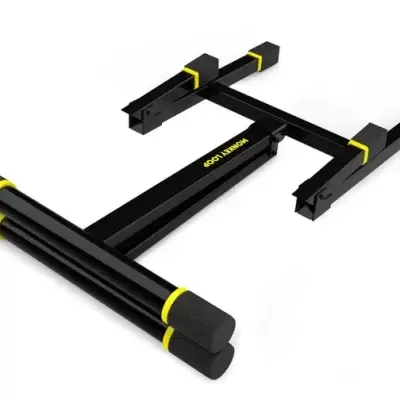 Suporte de treino preto com detalhes amarelos em fundo branco