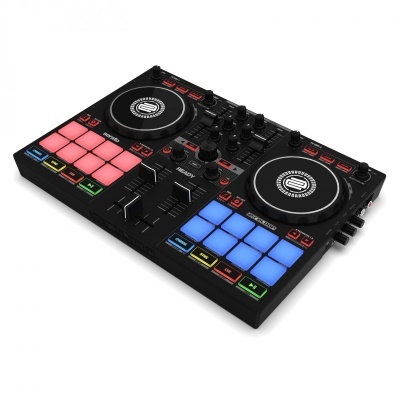 Controlador DJ preto com pads iluminados vermelho e azul