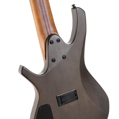 Guitarra elétrica cinza escuro com braço de madeira e captador preto