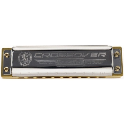 Gaita de boca metálica com textos gravados e corpo dourado