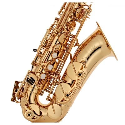 Saxofone tenor dourado em fundo branco