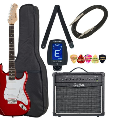 Conjunto de guitarra elétrica vermelho com acessórios e amplificador preto