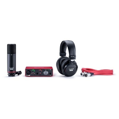 Conjunto de áudio Scarlett com microfone, interface, auscultadores e cabo vermelho