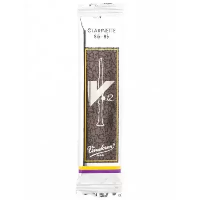 Pacote de palhetas para clarinete Vandoren em embalagem branca com texto e ilustração