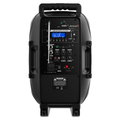 Coluna de som portátil preta com visor digital e comandos de áudio