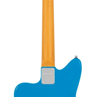 Guitarra elétrica azul vista da parte traseira com braço de madeira clara e tarraxas cromadas