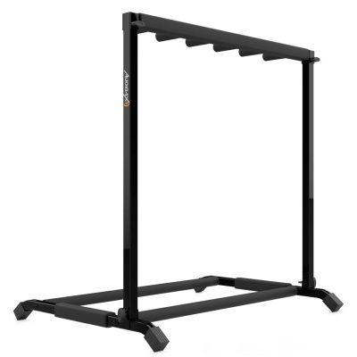 Estrutura metálica preta para treino com barra ondulada