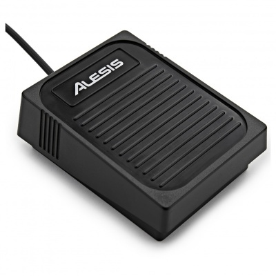 Pedal de controlo preto da marca Alesis com cabo