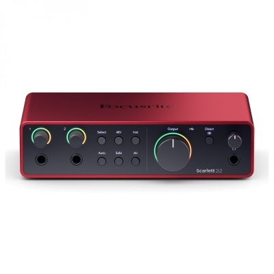 Interface de áudio Focusrite Scarlett 2i2 vermelha com botões e luzes LED