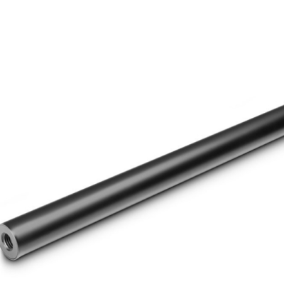 Barra metálica cilíndrica preta com extremidade roscada