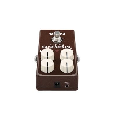 Pedal de guitarra brown com botões brancos e texto branco