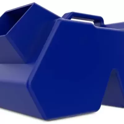 Produto azul de plástico com etiqueta AudioXtra