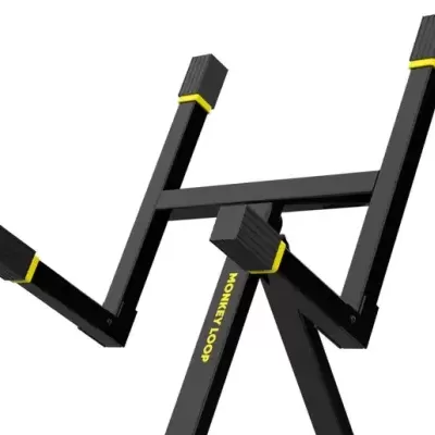 Suporte de guitarra de parede preto com detalhes amarelos e texto MONKEY LOOP