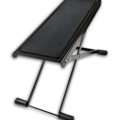 Suporte para pé ajustável preto com estrutura metálica