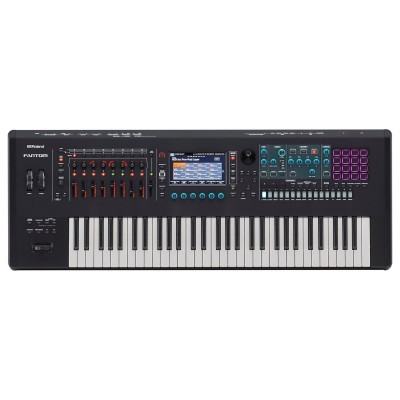 Teclado controlador MIDI Roland FANTOM 7 preto com 61 teclas e ecrã digital