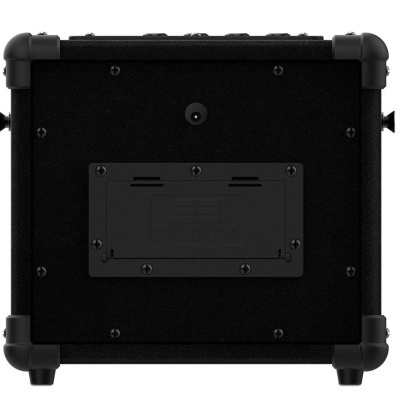 Amplificador de áudio preto com painel traseiro e botão giratório