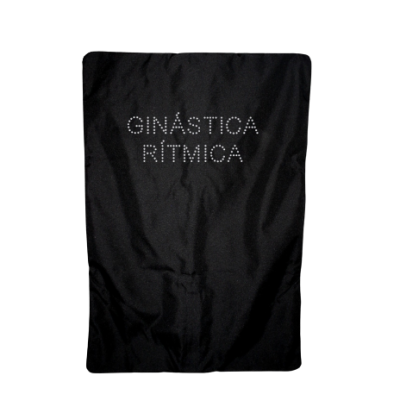 Saco preto com texto em pedras brilhantes 'GINÁSTICA RÍTMICA'