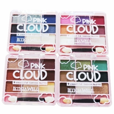 Quatro paletas de sombras PINK CLOUD com nove cores cada, em embalagem plástica transparente.