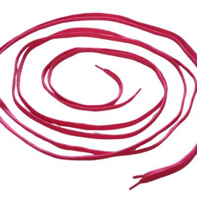 Cadarços rosa dispostos em espiral sobre fundo branco