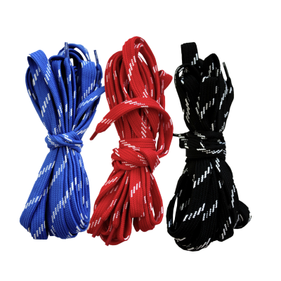 Três cordas enroladas em azul, vermelho e preto com padrões brancos