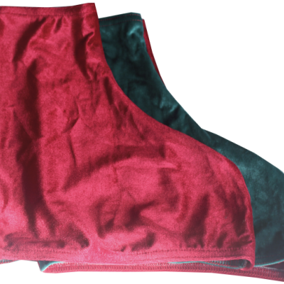 Par de meias vermelha e verde escura com textura suave