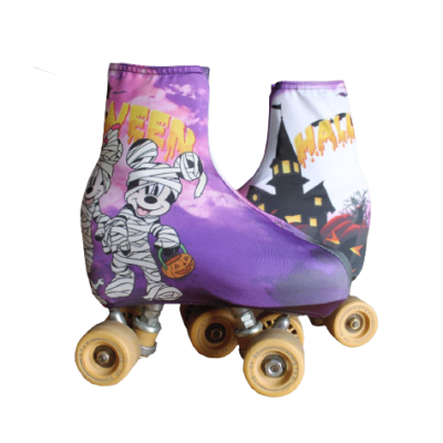 Par de patins de rodas com proteção com tema Halloween em tecido roxo