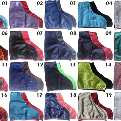 20 pares de meias coloridas e texturizadas numeradas de 01 a 20 em fundo cinza.