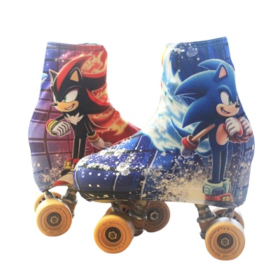 Patins com estampa Sonic e Shadow em tecido colorido